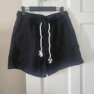 Old Navy Black Textured Cotton Pull-on Shorts white drawstring In Size Medium